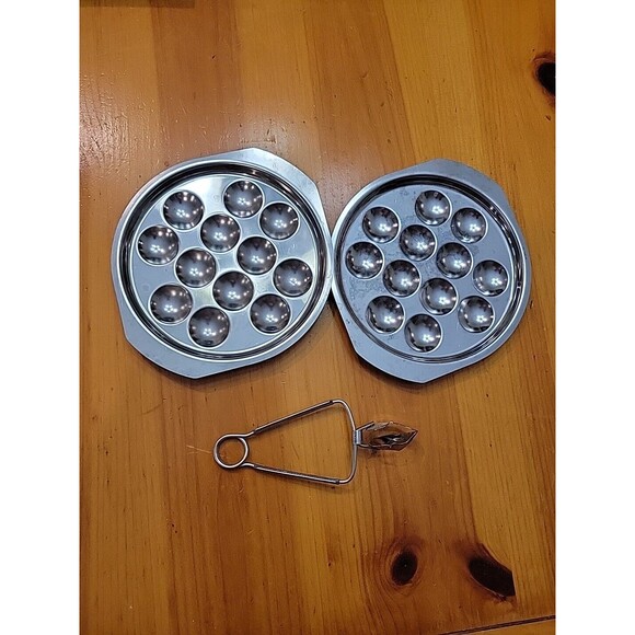 2 Escargot Plates & Server Baking Dishes Escargot/Mushroom Stainless Steel - Picture 1 of 4